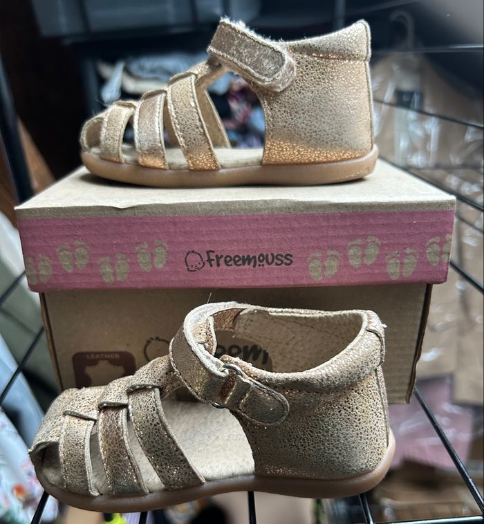 Sandales à scratch - photo numéro 2