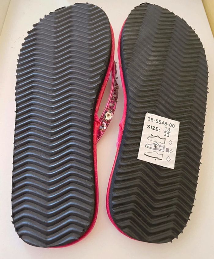 Tongs fuchsia neuves - P33 - photo numéro 2