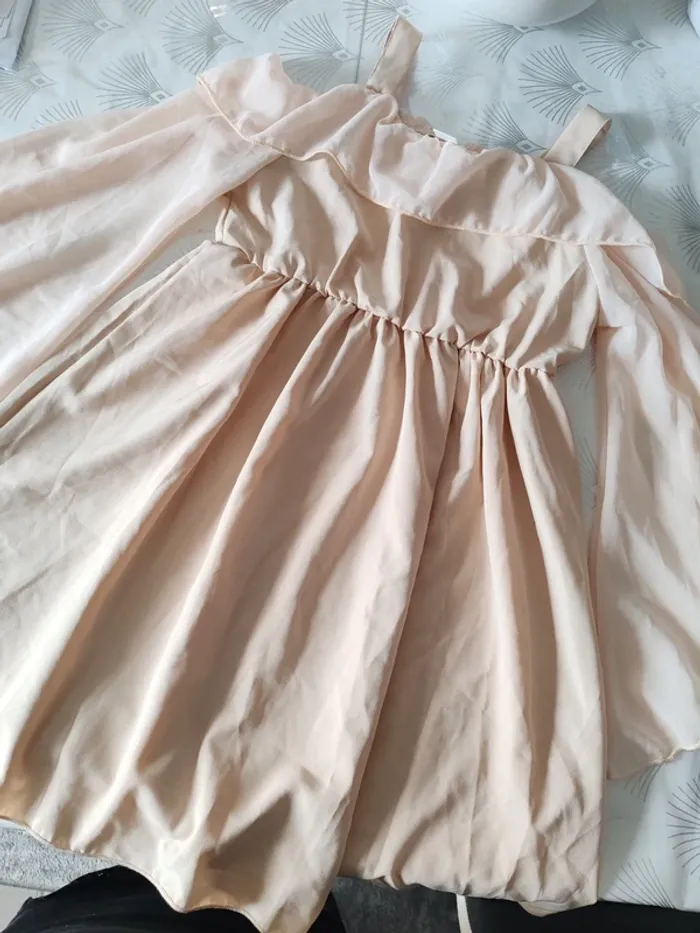 Robe manches évasées 8 ans - photo numéro 2