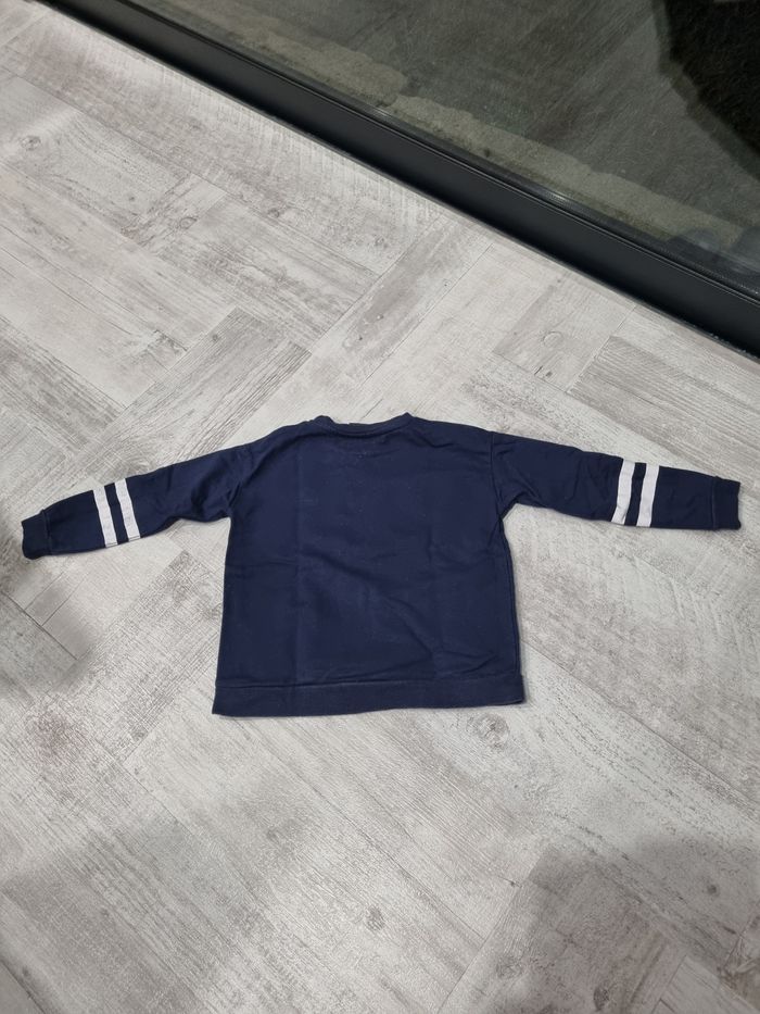 Pull Taille 5 ans - photo numéro 2