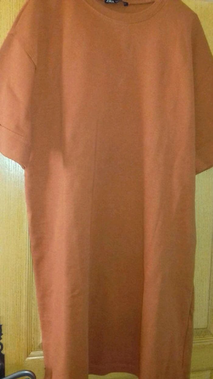 Robe Zara forme tee shirt long marron taille 40 - photo numéro 3