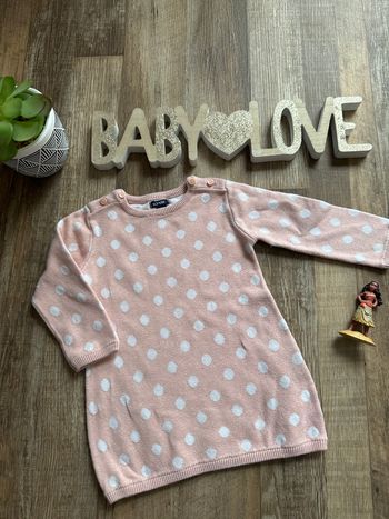 - Robe Kiabi    - 9 mois - Très bon état   