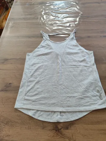Débardeur Quechua Blanc Taille M - Parfait pour vos activités ! Prix mini !