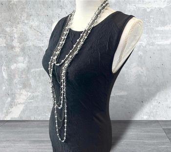 Robe de soirée noire sans manche stretch dos zippé Stradivarius