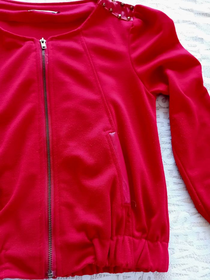 Boléro rouge zippé en taille S/M - photo numéro 3