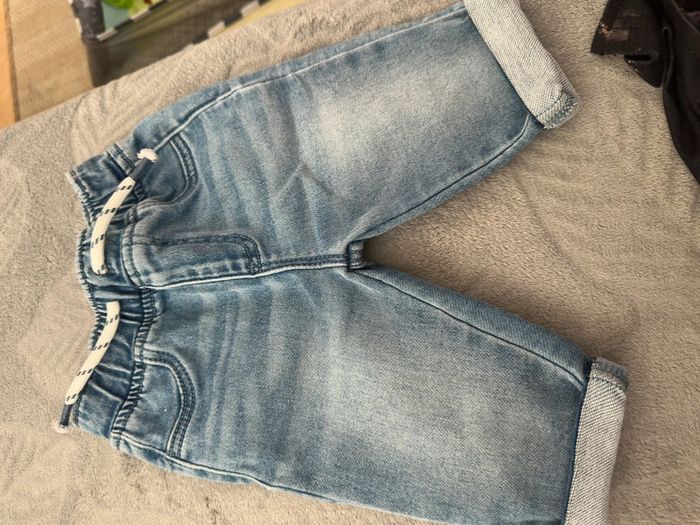 2 pantalon cargo et un jean - photo numéro 7
