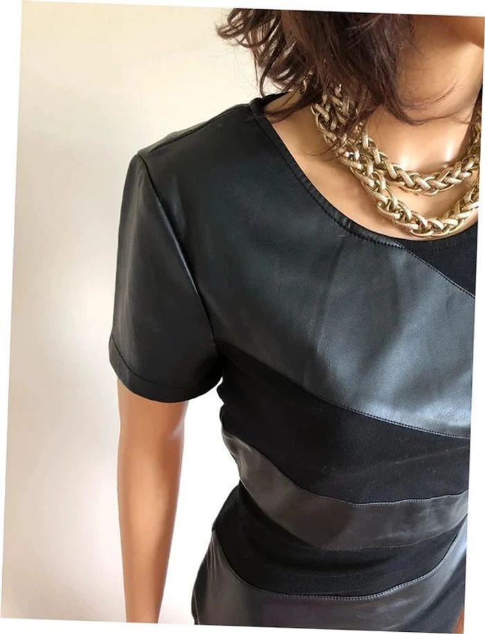 Robe noire à manches courtes avec simili cuir Only taille 38 TBE (taille petit) - photo numéro 5
