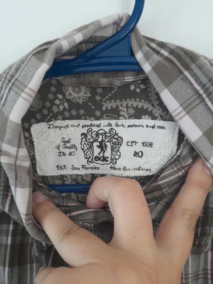 Chemise taille 40 - photo numéro 4