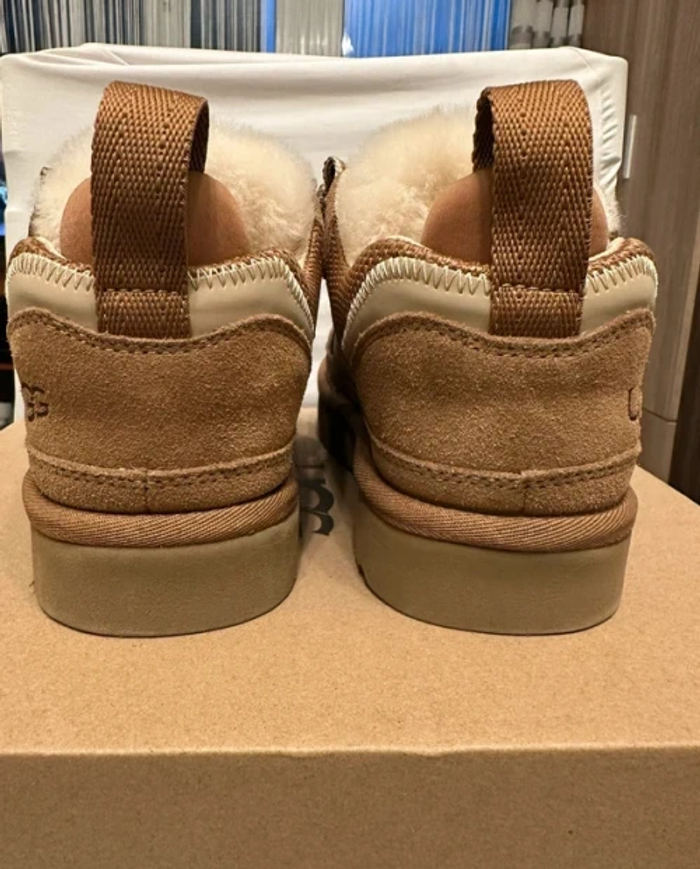 UGG Lowmel taille 37 - photo numéro 4