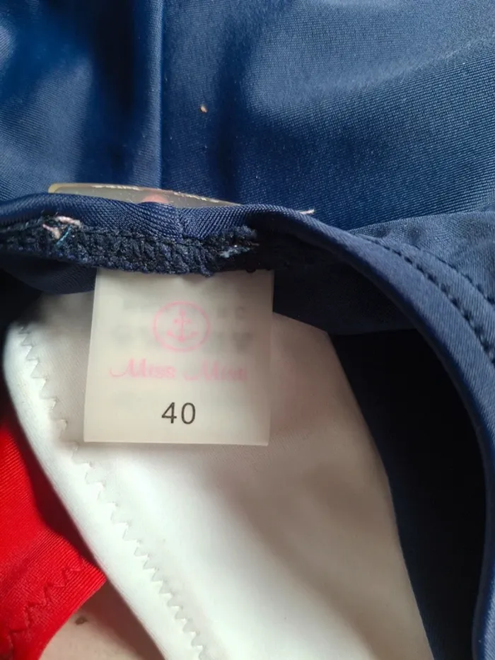 Maillot de bain une pièce femme Taille 40 neuf - photo numéro 3