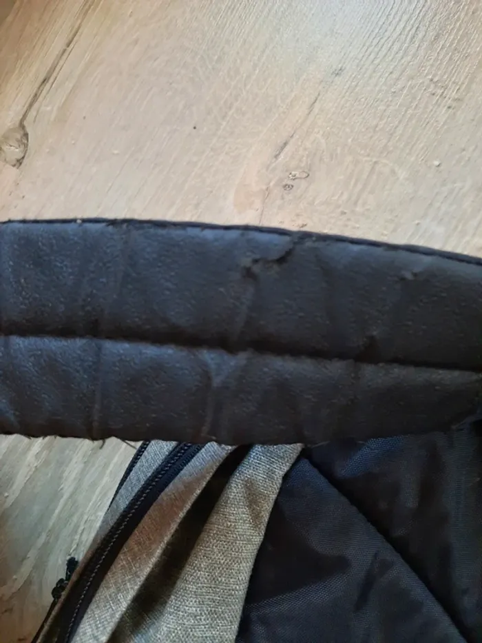 Sac 'Eastpak' - photo numéro 8