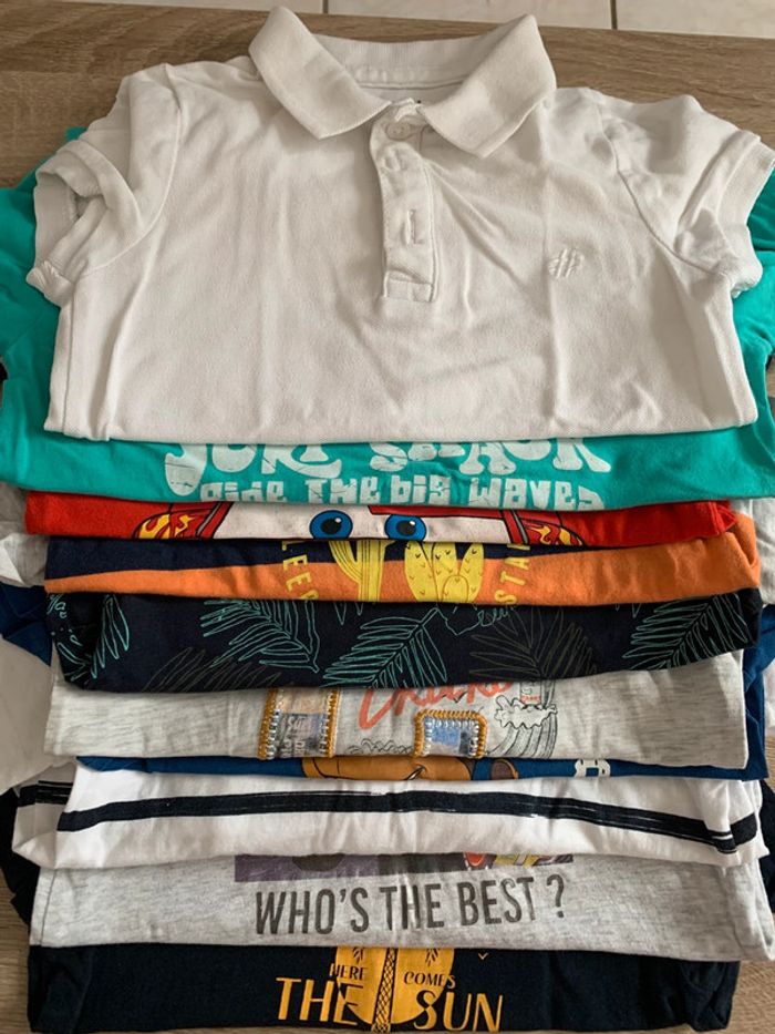 9 T-shirts 1 polo 4ans