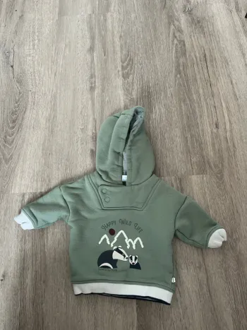 Pull capuche
