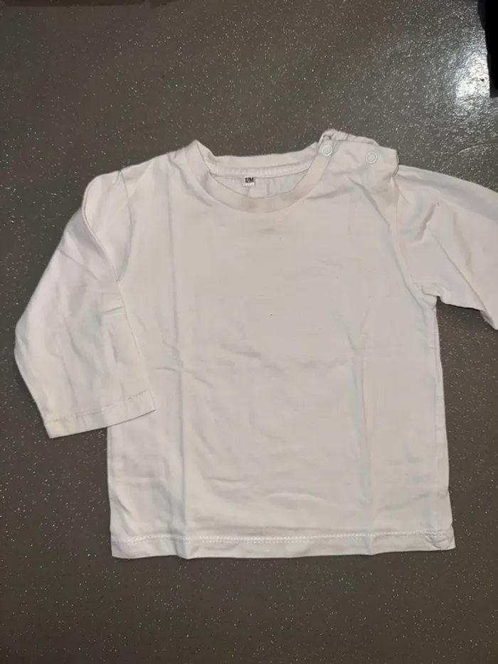 Lot de tee shirts ML 12 mois - photo numéro 3