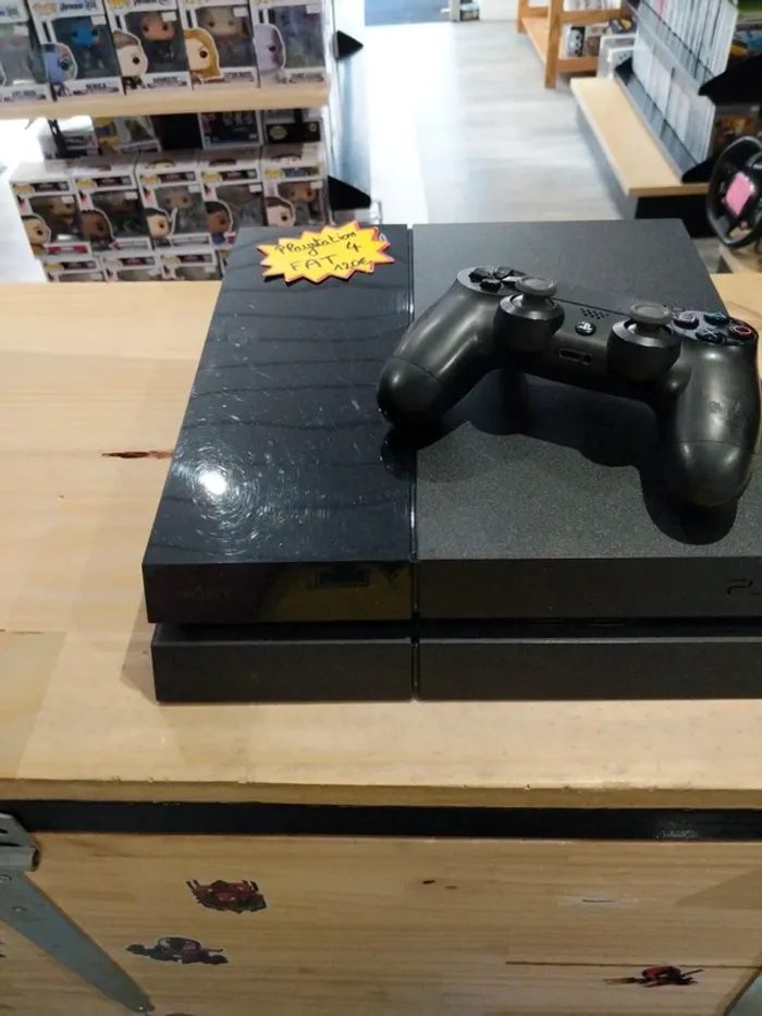 PlayStation 4 FAT Noire - photo numéro 2