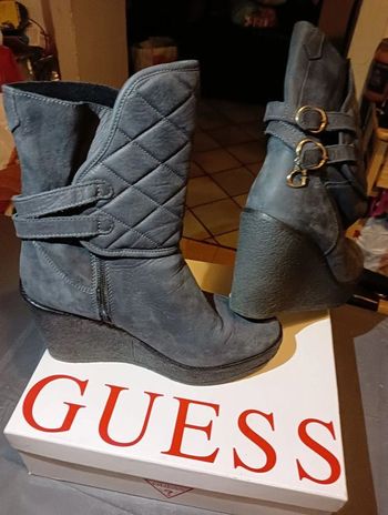 bottines compensées GUESS taille 40