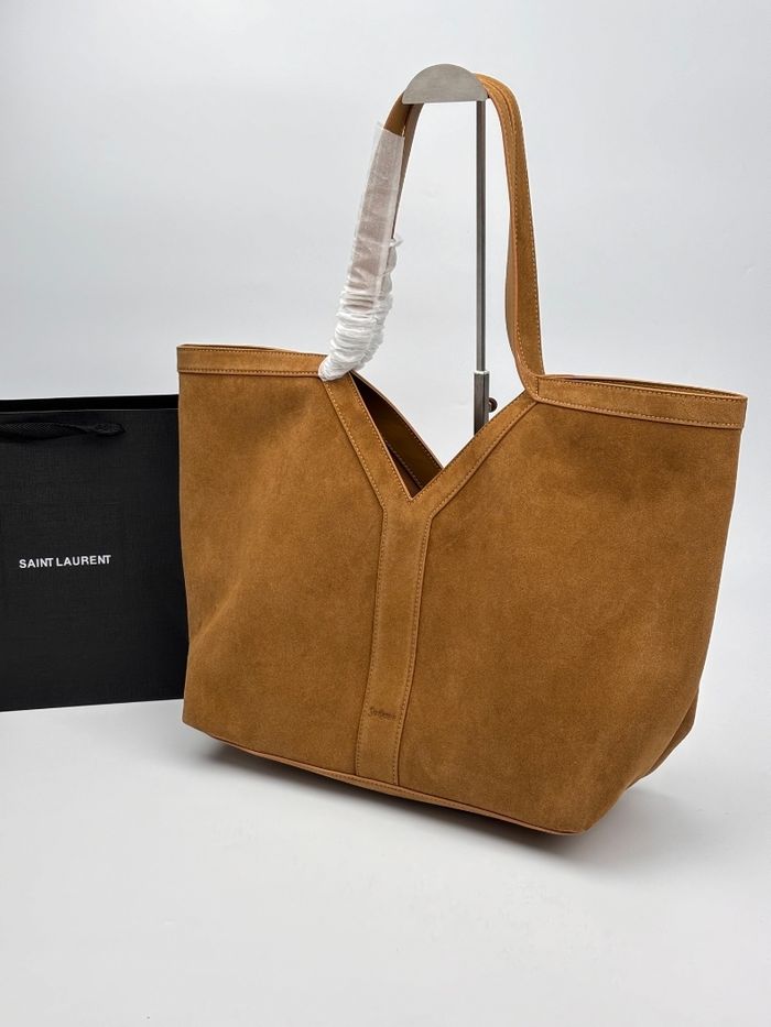 Yves Saint Laurent - photo numéro 3