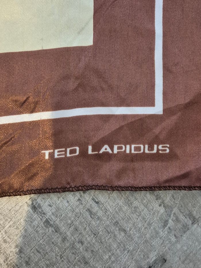 Carré foulard femme ted lapidus - photo numéro 2