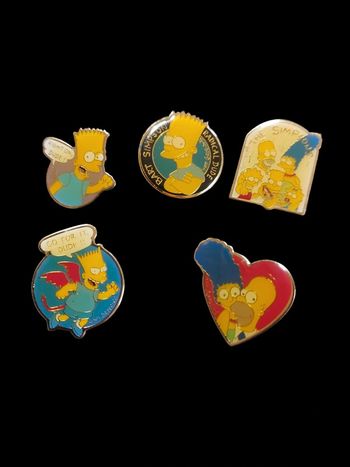 Lot pin's les Simpsons neuf