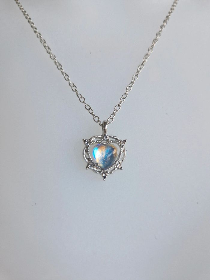 Collier fantaisie argenté pendentif coeur - photo numéro 2