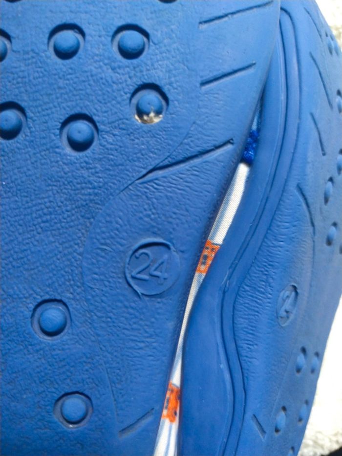 Chaussons garcon taille 24 - photo numéro 5
