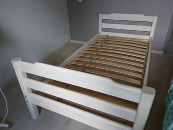 Lit enfant en excellent état