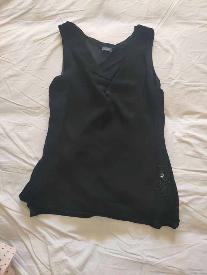 Magnifique haut femme 42 in extenso noir