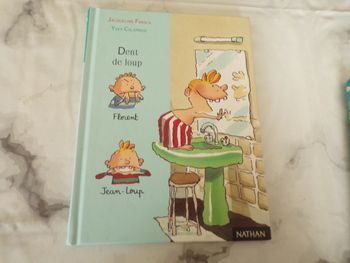 Livre Dent de loup Jacqueline Fracas  Nathan