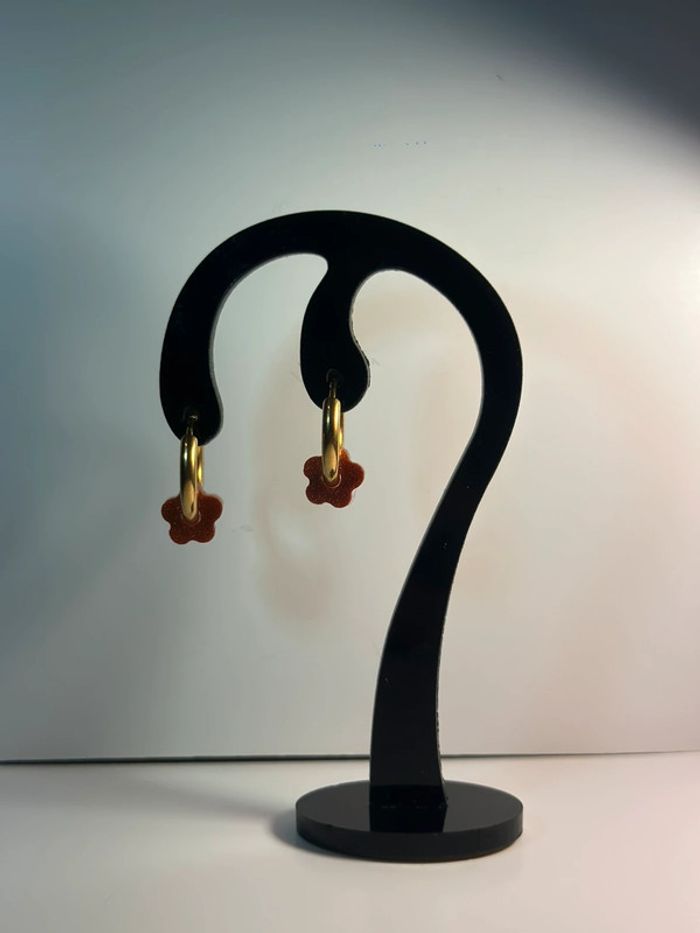 Créoles petites fleurs bronze