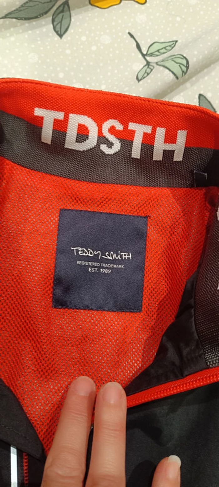 Veste Teddy Smith 12 ans - photo numéro 2