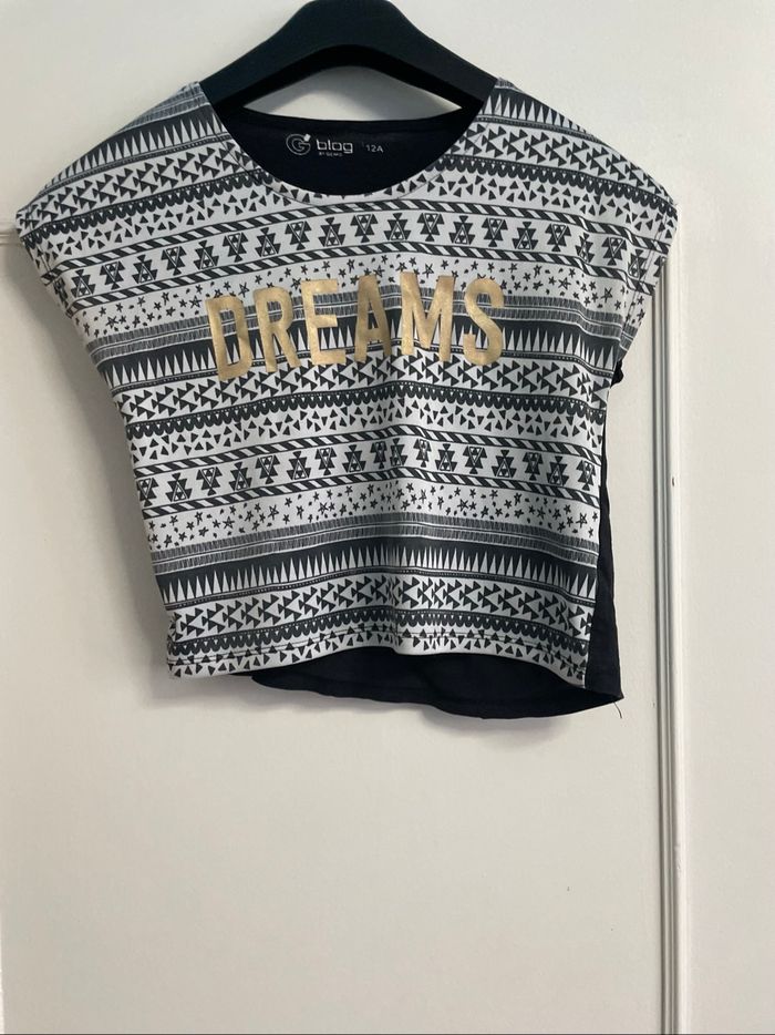 T-shirt