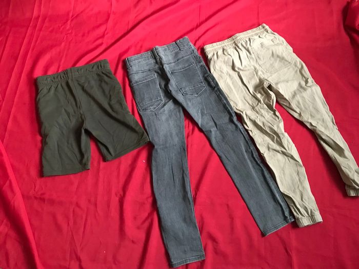 Lot de 2 panralons+1 shirt enfant taille 10 ans - photo numéro 4