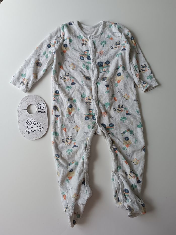9 pyjamas 18 mois - photo numéro 4