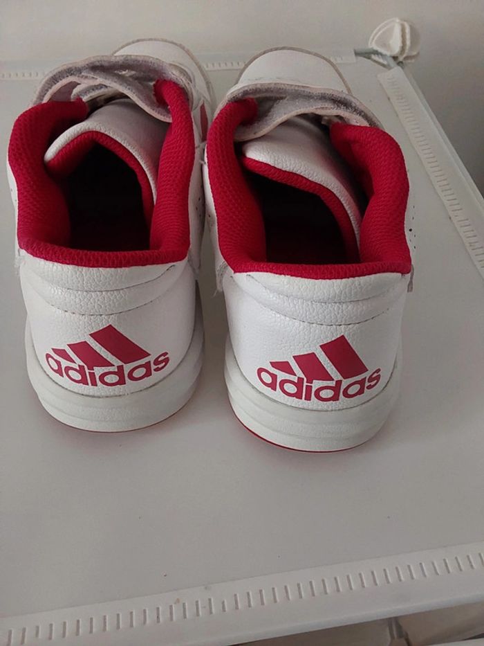 Basket Adidas femme pointure 35,5 - photo numéro 5
