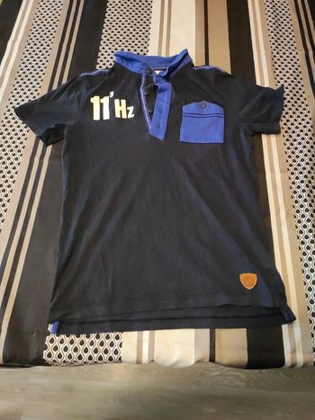 T-shirt polo