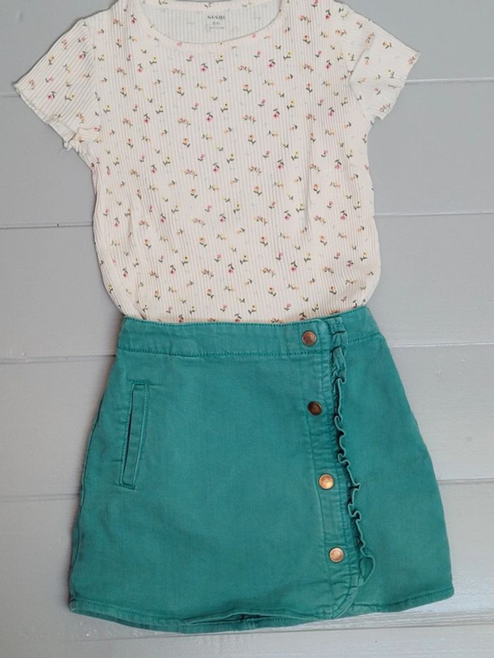 Lot tee shirt et jupe tape à l'oeil 8 ans - photo numéro 2