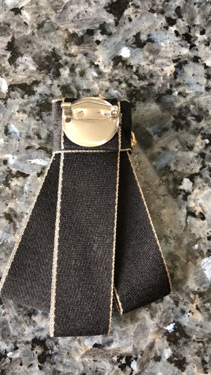 Broche - photo numéro 2