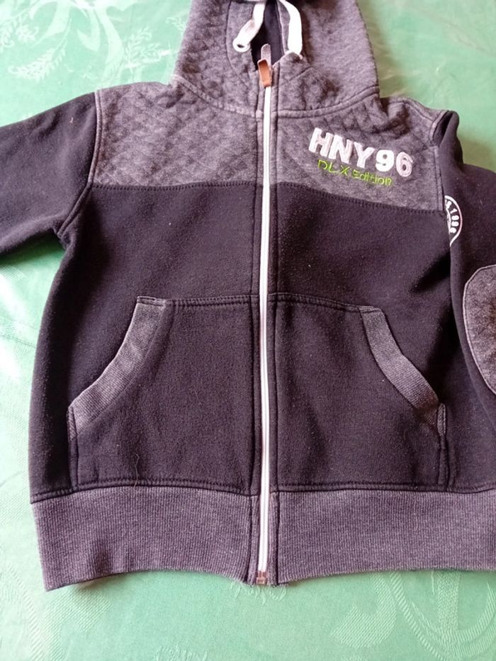 Veste 10ans - photo numéro 3