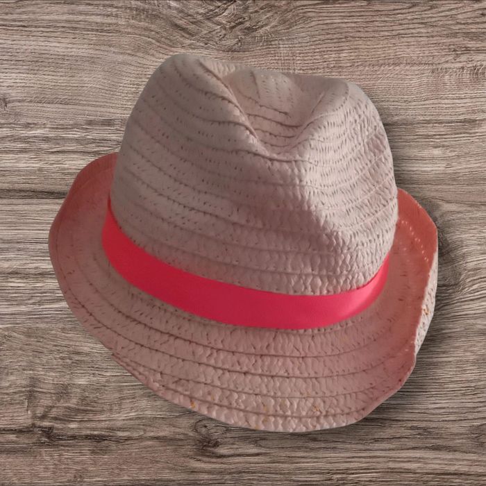 Chapeau