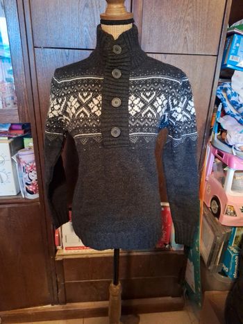 Pull celio S