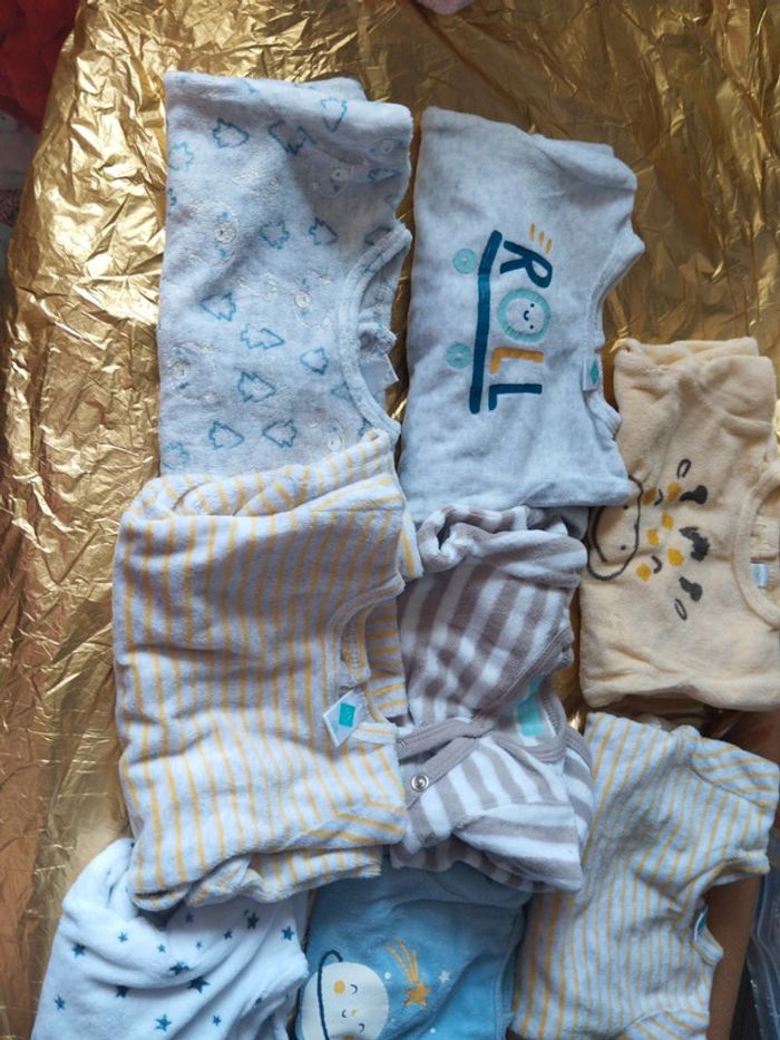 Lots de 8 pyjama - photo numéro 2