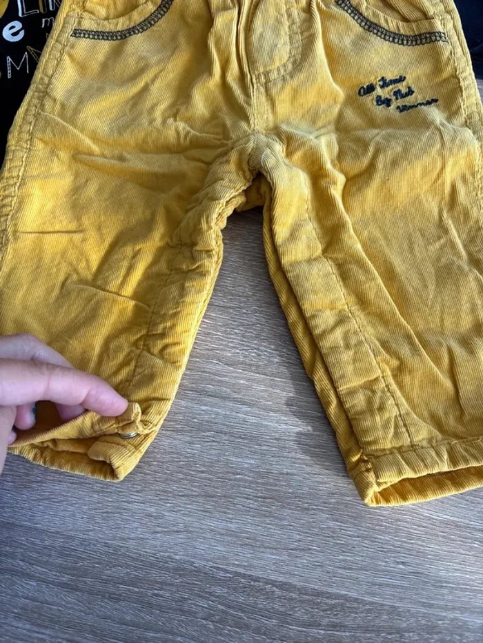 Ensemble pantalon + 2 hauts 3 mois - photo numéro 4