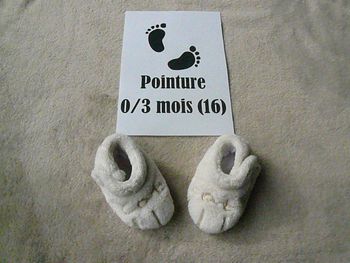 Chaussons beige – 0/3 mois