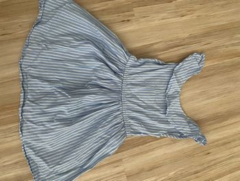 Robe 2-3 ans primark neuf