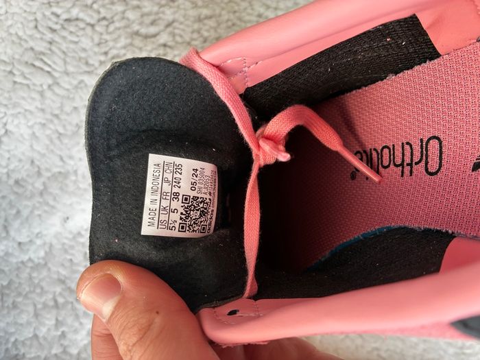 Adidas Gazelle Pink/Black/Gold - photo numéro 5