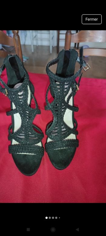 Très belle chaussures ch10