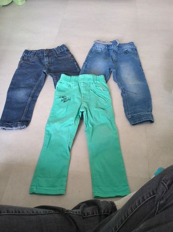 Lot jeans 24 mois