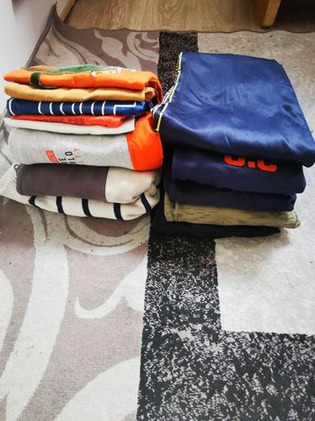 Lot de vêtements pour garçon 8ans