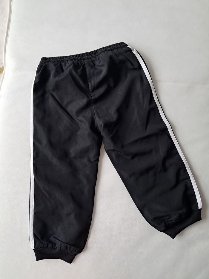 Ensembles survêtement Adidas noir taille 18/24mois - photo numéro 8