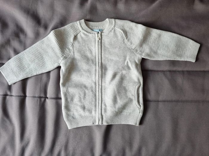 Gilet okaidi 12 mois